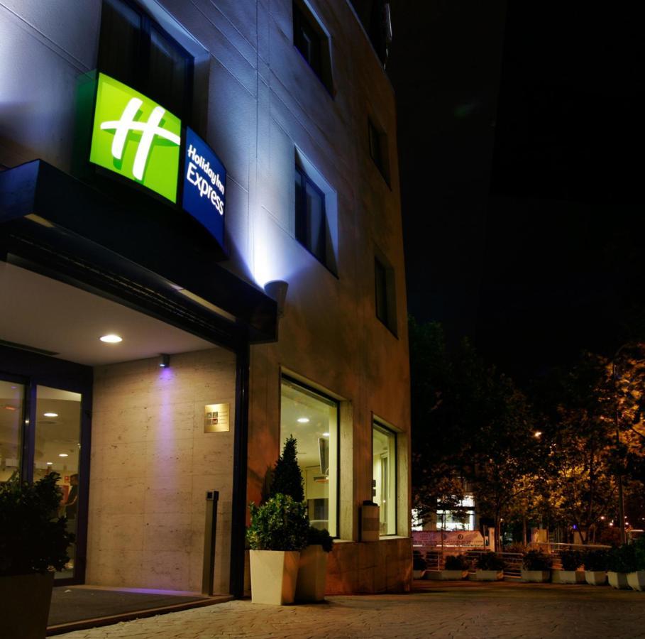 Holiday Inn Express San Sebastian De Los Reyes, An Ihg Hotel Εξωτερικό φωτογραφία