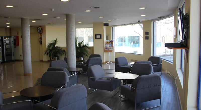 Holiday Inn Express San Sebastian De Los Reyes, An Ihg Hotel Εξωτερικό φωτογραφία